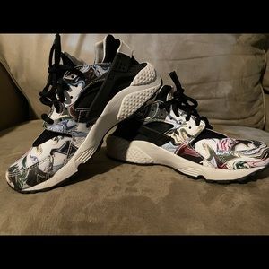 Wmns Air Huarache 'Marble Dye'